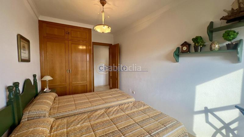 Foto e83b7603-e46b-4950-93d7-dd4657086838. Pis amb aparcament a Santiago Lorca