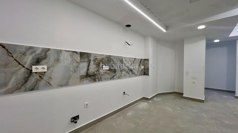 Foto 0a8c8b14-ffa4-42b5-a417-0f359edeb9ff. Pis a Los Ángeles - Apolonia Lorca