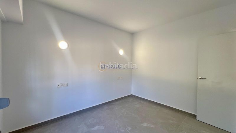 Foto e172f119-f2b9-4d88-b4ec-44c5687910f7. Pis a Los Ángeles - Apolonia Lorca