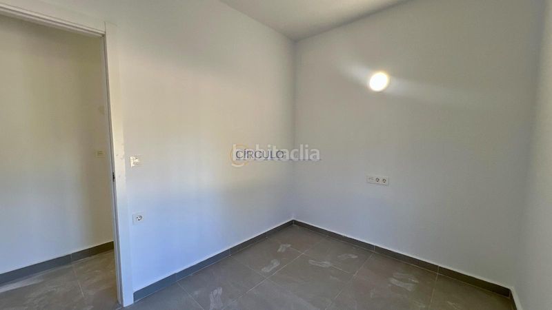 Foto fc1b341f-4093-4b89-ae1d-c9f6e0ac2331. Pis a Los Ángeles - Apolonia Lorca