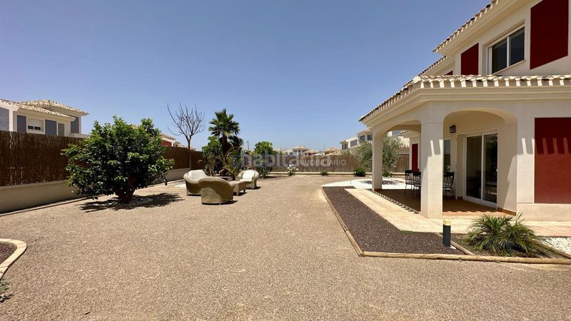 Foto e25755bf-d70f-40d2-9a9a-5d5169694a59. Casa en urbanizacion jardines de la almenara 13 casa en Lorca