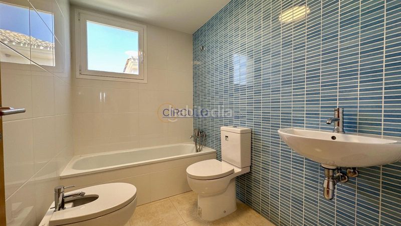 Foto fd6cb32c-2769-4e23-97ad-f9e405e0f59a. Casa en urbanizacion jardines de la almenara 13 casa en Lorca