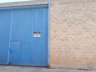 Solar industrial  Calle pizarro. Solar en venta en tomelloso 1082 m2