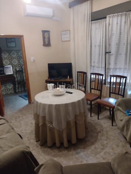 Foto be96e9c8-1261-41d2-9a13-9b02b081d8ee. Casa amb calefacció aparcament a Tomelloso