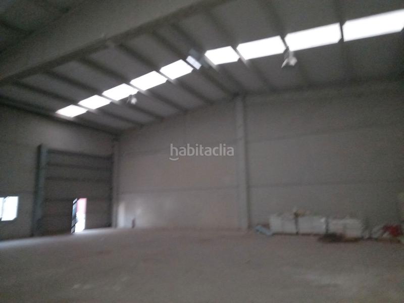 Foto ba9ba803-ec12-4072-a28b-be7982aee8e0. Nau industrial a avenida principe alfonso 30 a Tomelloso