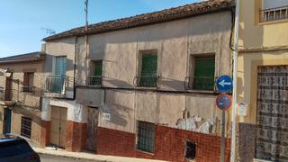 Casa a Calle comisario 19