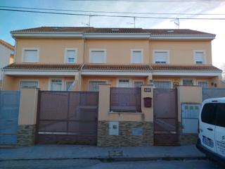 Casa adossada a Calle josé joaquín moreno de silva 9
