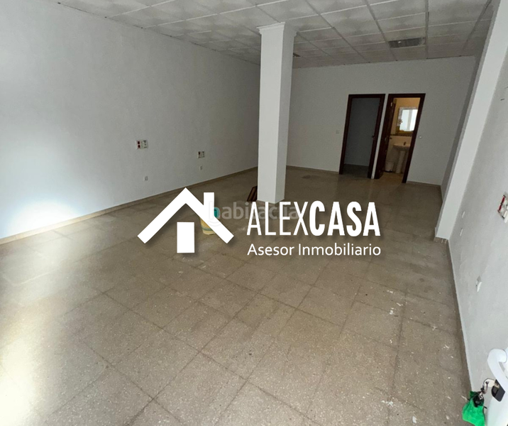 Foto 6a3339f1-bb72-4155-a9e7-f368b9deb3f5. Geschäftsraum in Cabra