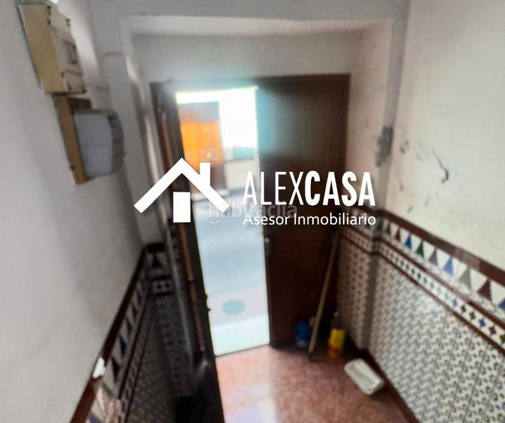 Foto 173b7194-e5af-4ebd-b6de-2e1232e7f308. Casa a Cabra