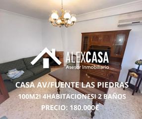 Casa a Cabra. Casa av/fuente de as piedras