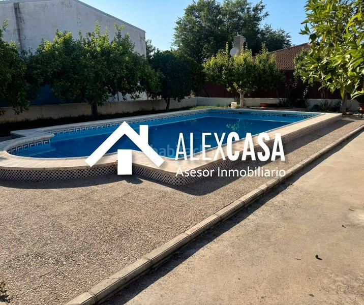 Foto ed7bb01d-63bf-41e0-94eb-3d024cd71d54. Xalet a Cabra