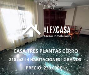 Casa a Cabra. Emblematica casa en el barrio del cerro cabra