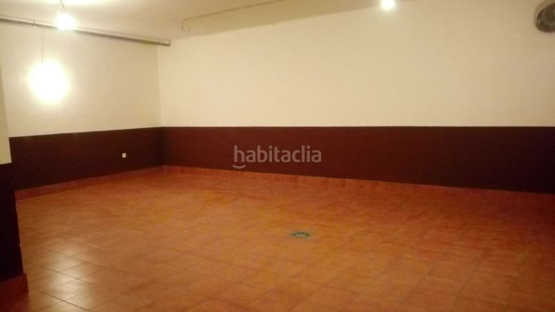 Foto ddb7b6d2-29d4-4097-99b5-4782b2702659. Local comercial a Cabra