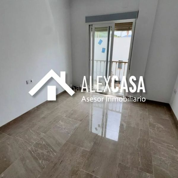 Foto aa297f6e-c3a4-4ece-99e0-fbd0fc13fbfe. Casa a Doña Mencía