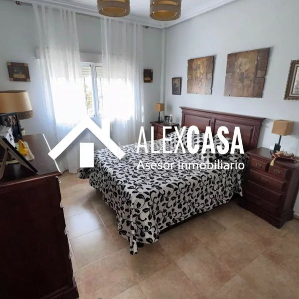Foto 0979a221-9c49-49b9-adba-c99daf56bf5b. Xalet a Cabra