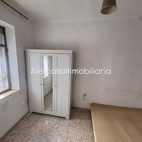 Foto 90b09b13-bdcf-429e-a47e-1a86ec8b6e22. Casa a Cabra