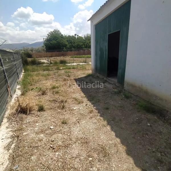 Foto 0b637bdf-3c2c-4700-8e79-53689ddd2537. Capannone industriale in Cabra