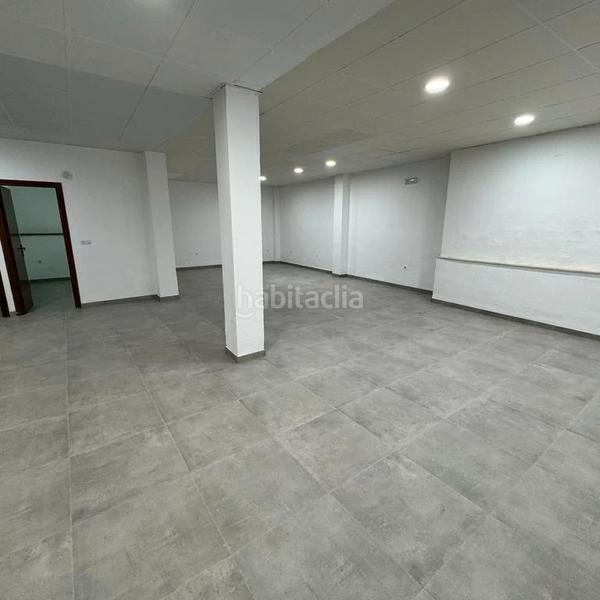 Foto 90201b15-7ad3-43fe-aa21-56dcac0d0c1f. Business premise in Cabra