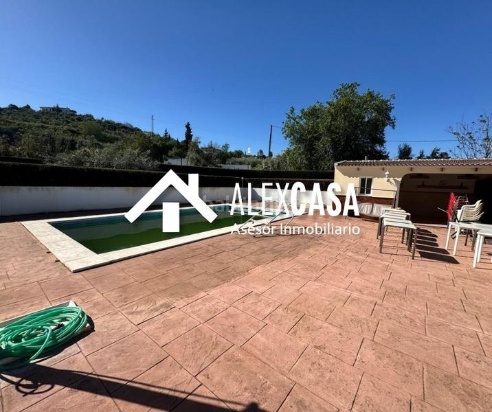 Foto 371ac705-ffcb-4e13-a666-e1a4e8fe8a71. Xalet a Cabra