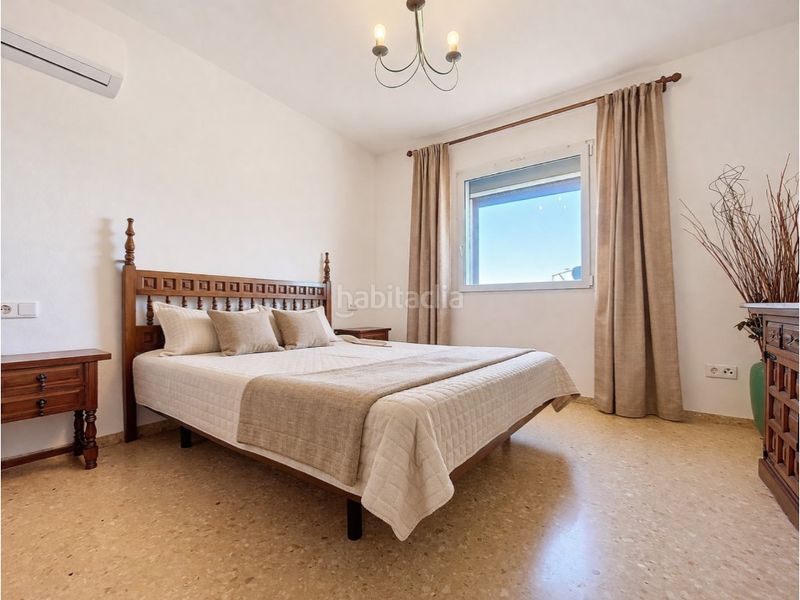 Foto 6ae6b01c-0d17-4b16-a0bb-51e41fe8e866. Casa amb aparcament piscina a El Montgó Dénia