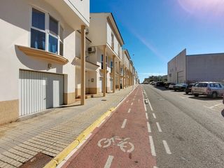 Affitto Appartamento  Calle sanchis guarner. Apartamento dúplex en alquiler anual en ondara