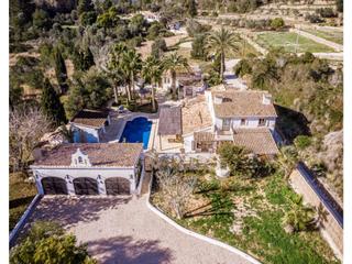 Masia a Jesús Pobre. Exclusiva finca rústica con impresionantes vistas abiertas, jesu