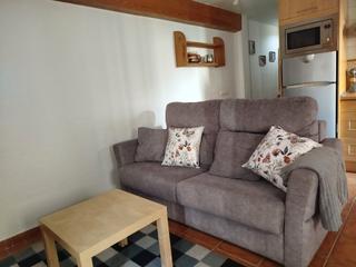 Affitto Piccolo appartamento in Calle la moneda 40. Precioso apartamento junto a la puerta valencia