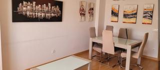 Location Appartement  Calle maría luisa menéndez calleja. Piso en alquiler