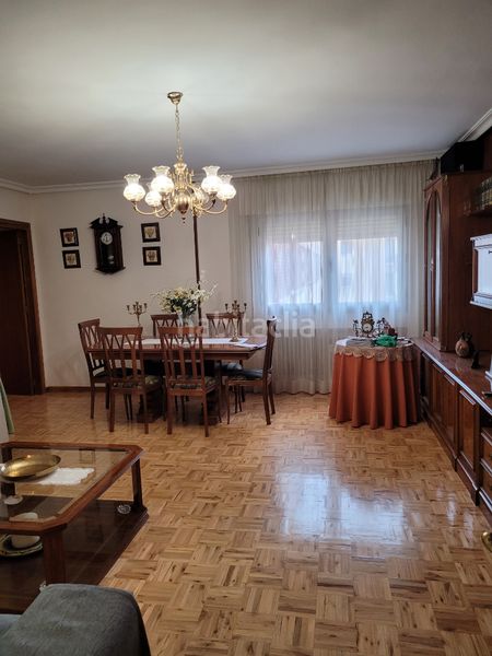 Foto 77fc4957-f97f-4a46-9439-a9e8ad9e98e0. Rent flat with heating in Centro Cuenca