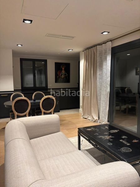 Foto b2a722c7-a0fd-4c56-ba85-0831ecc68d82. Location attique avec piscine dans El Viso Madrid
