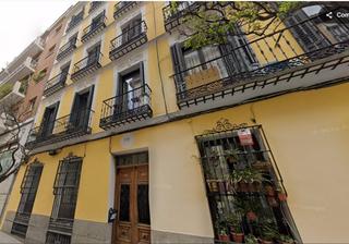 Pis a Universidad-Malasaña. Piso en el centro , cuarta planta con balconcito lleno de luz