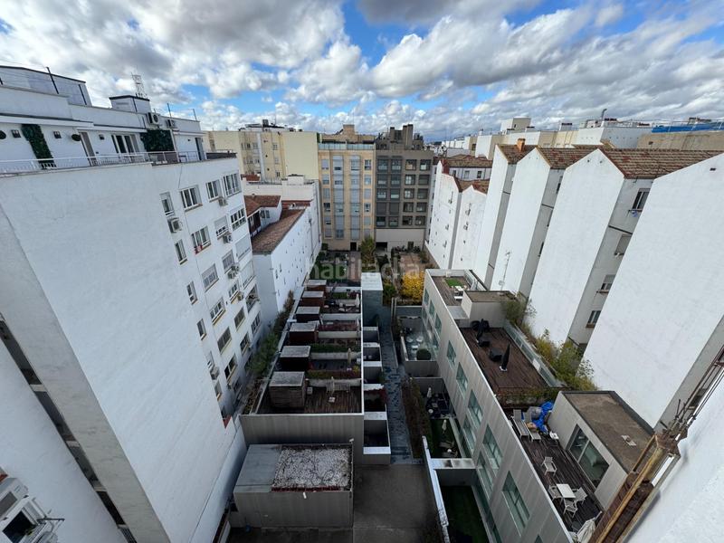 Foto 5500a4e2-6120-4137-bf6d-558d65312db0. Etagenwohnung mit heizung parking in Goya Madrid