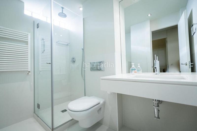 Foto 1e4c508e-30a6-4f77-95ed-aa262f512f3c. Lloguer pis amb calefacció aparcament piscina a Almagro Madrid