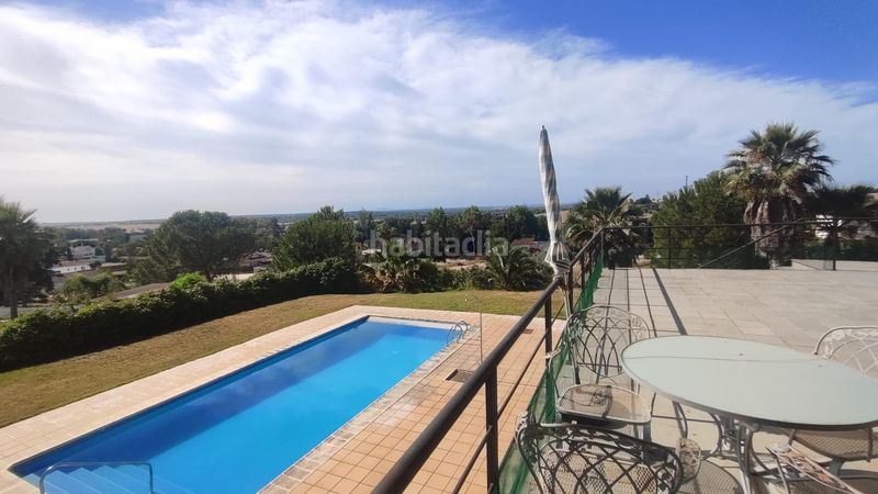Foto 2b945dbc-22a9-4fa9-9067-39ebd67b5e24. Xalet amb calefacció aparcament piscina a Las Vaguadas Badajoz