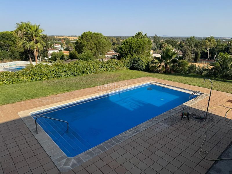 Foto 47ec12d1-1630-489c-807c-a5c79b322c58. Xalet amb calefacció aparcament piscina a Las Vaguadas Badajoz