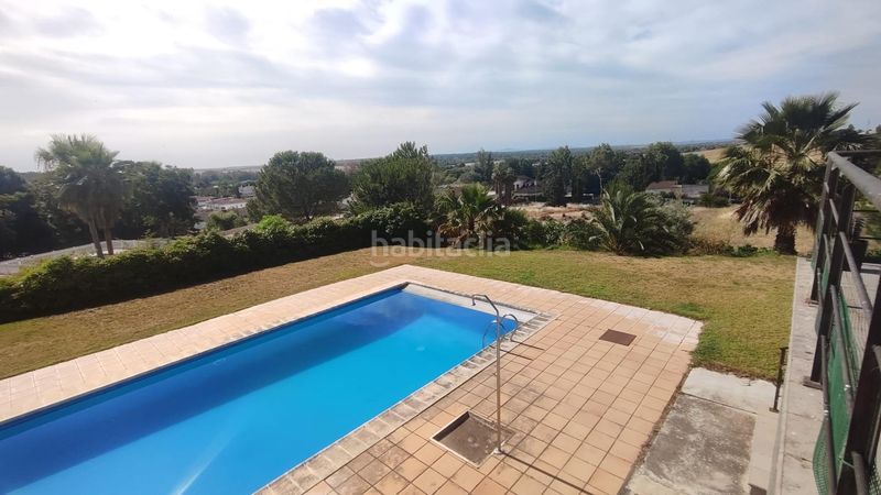 Foto afaf06d9-9f46-48d3-acba-461d76841075. Xalet amb calefacció aparcament piscina a Las Vaguadas Badajoz