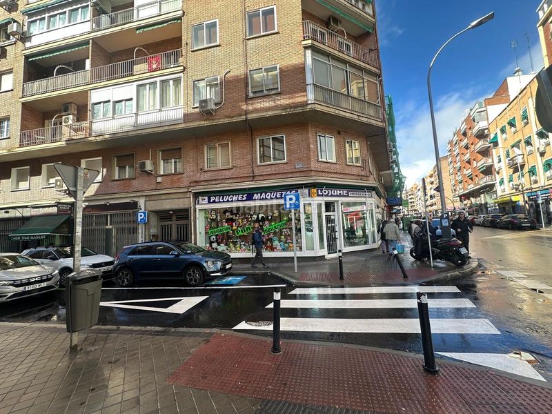 Foto 704f6d5b-c219-4958-a38e-2600b7ff9f94. Local comercial a Guindalera Madrid