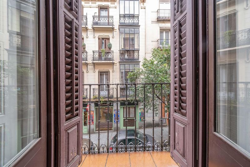 Foto d6f22dcc-0fcb-4425-9e93-4b3fbaf7242d. Pis amb calefacció a Palacio Madrid