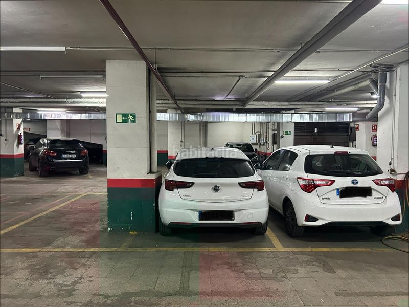 Foto 36ded5a0-b8cb-463a-994b-cc65e25e8fd2. Aparcament cotxe a Castellana Madrid
