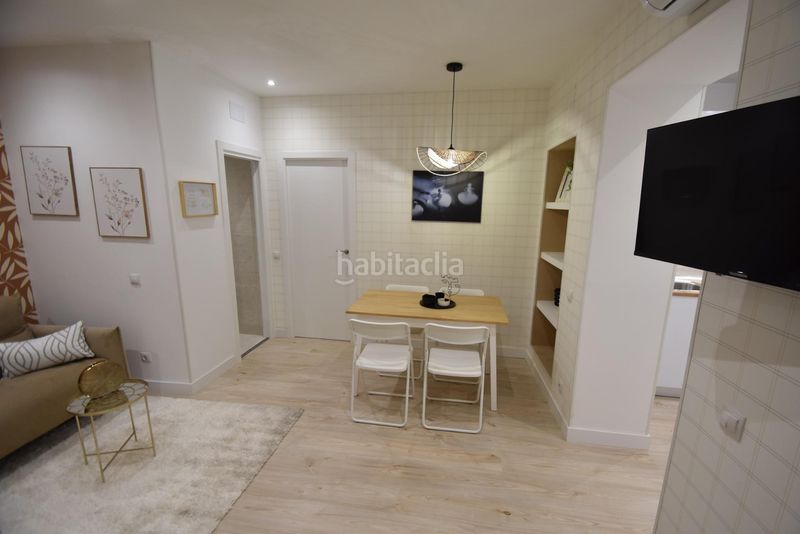 Foto 5a20ec1f-4726-43df-aeaa-20ce2a94ae6f. Apartament amb calefacció a Embajadores-Lavapiés Madrid