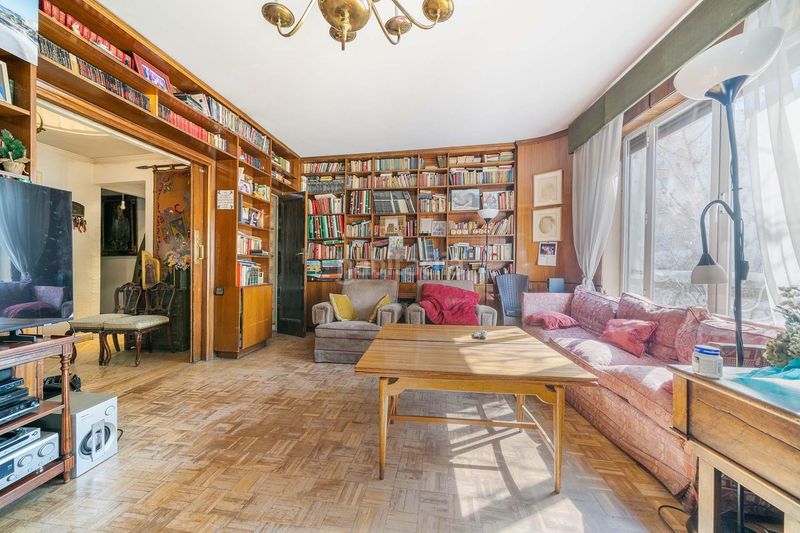 Foto 366b542b-5380-4774-b0e9-835bc72472de. Pis a Gaztambide Madrid