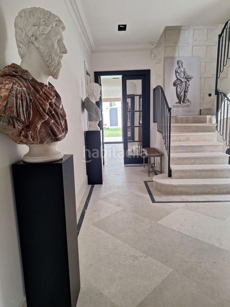 Foto e081ae36-3b5a-453c-9725-107f945f3d78. Lloguer casa amb aparcament piscina a El Viso Madrid