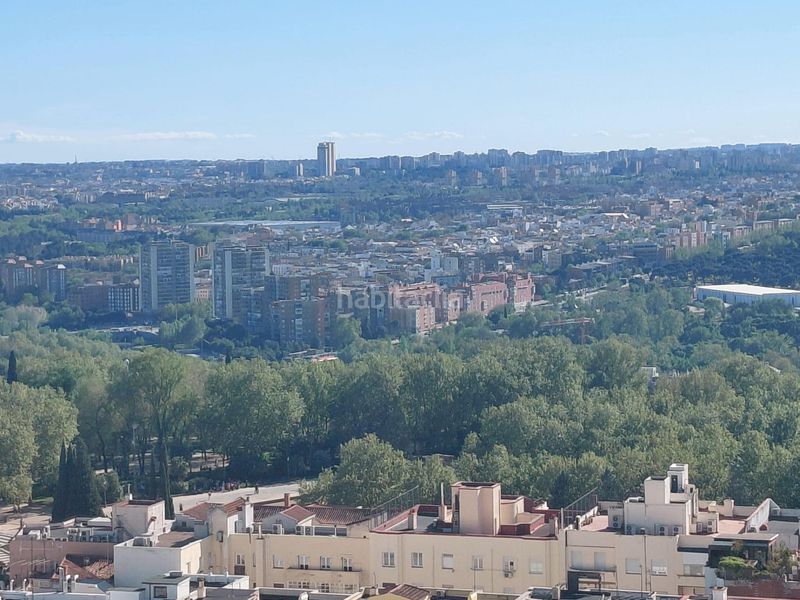 Foto ee040ad5-9e15-4e52-9889-e7fb1fb94e00. Pis a Argüelles Madrid