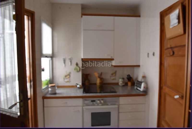 Foto efa2a57a-05d0-4964-8765-69a4cb2fec31. Pis amb calefacció a Valdeacederas Madrid
