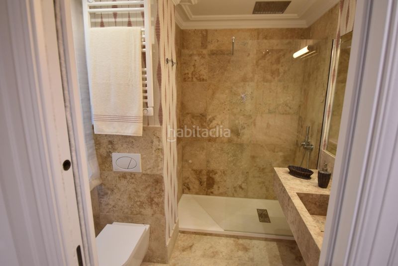 Foto ddfa1879-5361-4b05-b777-9bc4a2d60da5. Àtic amb aparcament a Castellana Madrid
