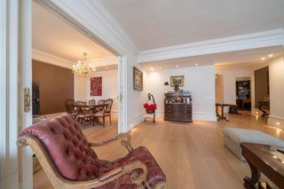 Pis a Guindalera. Vivienda de autor  178 m2  7ª planta  5 dormitorios  parque de l