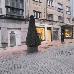 Miete Geschäftsraum in Calle milicias nacionales 16. Local en una de las mejores zonas comerciales de oviedo