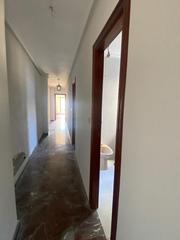 Pis a Torredonjimeno. Piso sin estrenar de 4 dormitorios con ascensor en torredonjimen