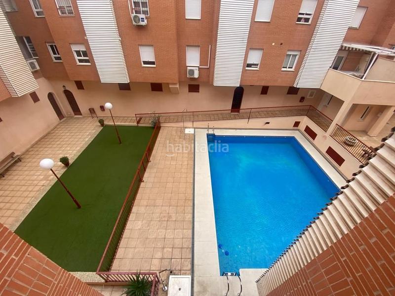 Foto a7fecf15-a269-4a04-99bf-f9dcbb986dea. Pis amb calefacció aparcament piscina a Torredonjimeno