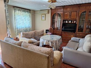 Location Appartement  Calle cristóbal colón. Bonito piso en alquiler en torredonjimeno calle cristobal colon